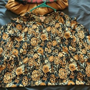 🌷XS FLORAL CARLY🌷